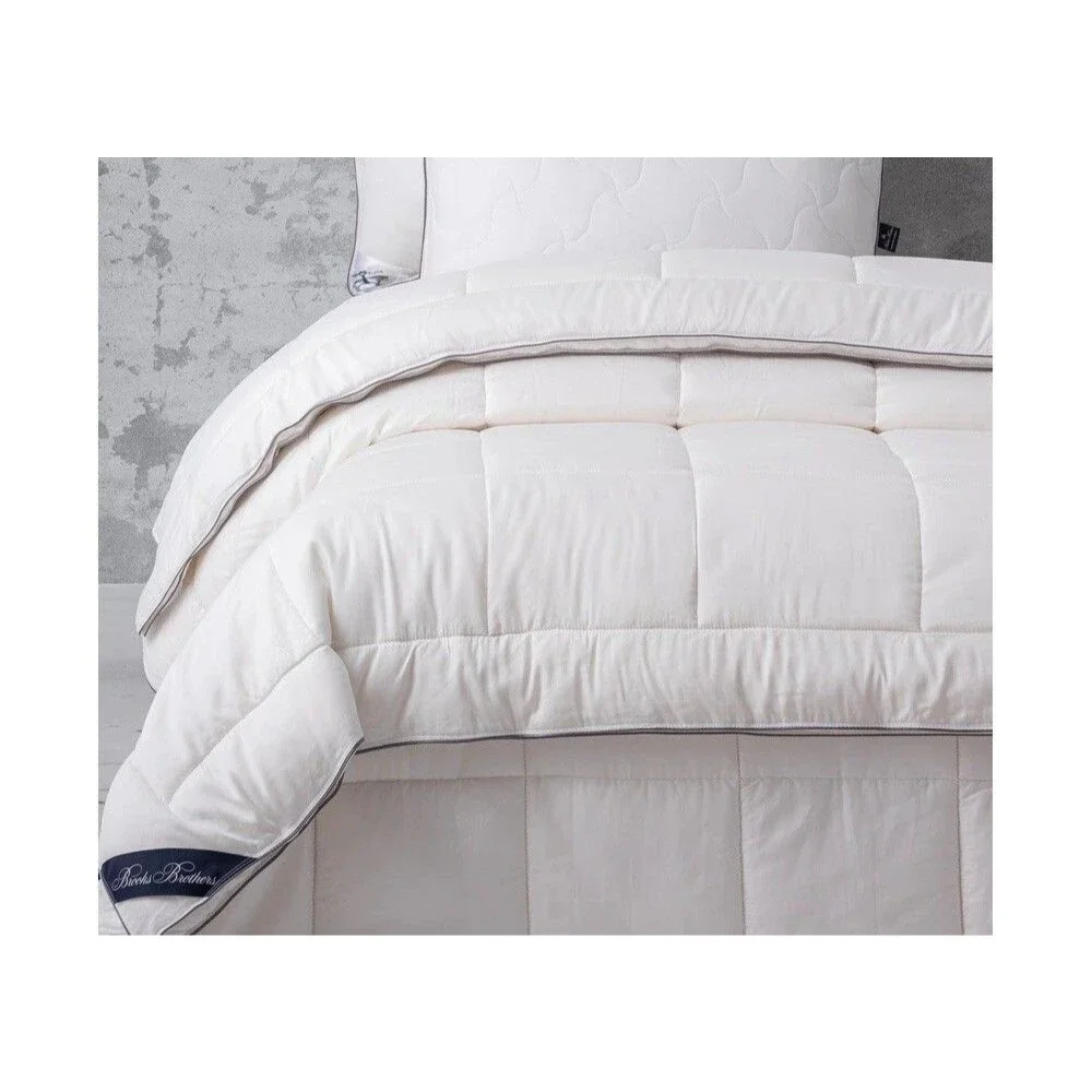 Brooks Brothers Queen Bamboo Comforter